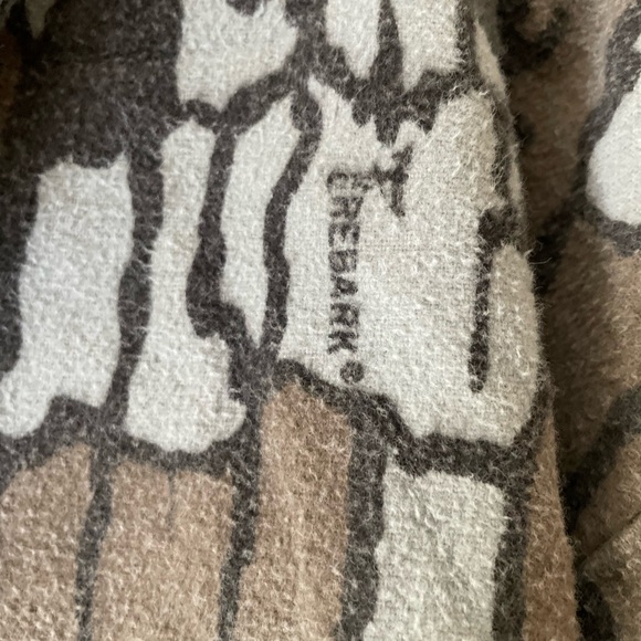 Tree bark camouflage hooded jacket - Picture 3 of 6